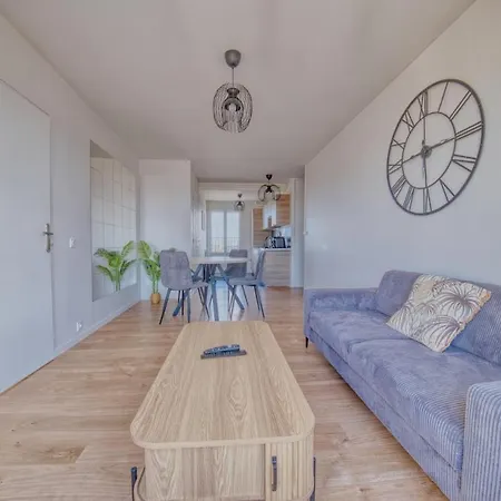 Le Beau Vaillant - Rooftop Apartman *