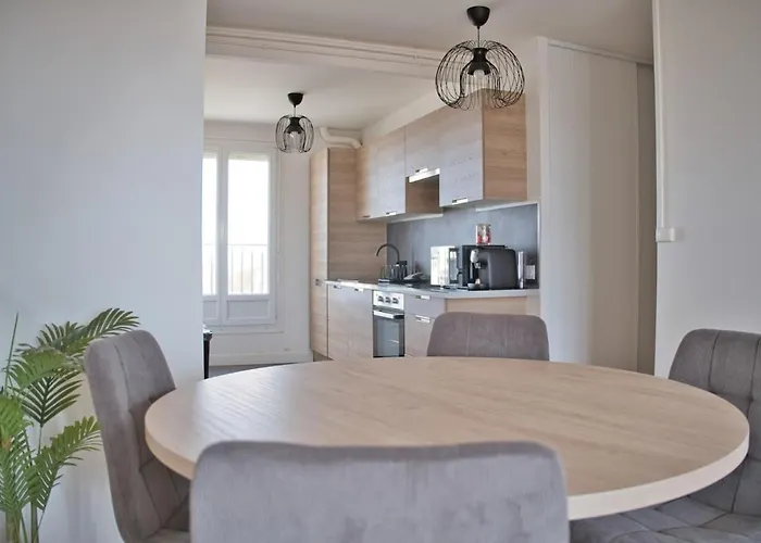 Le Vaillant - Rooftop * 兰斯